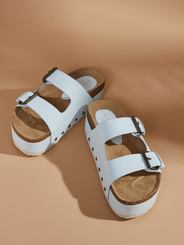 Serenna Platform Sandals Detail 2 - ARULA