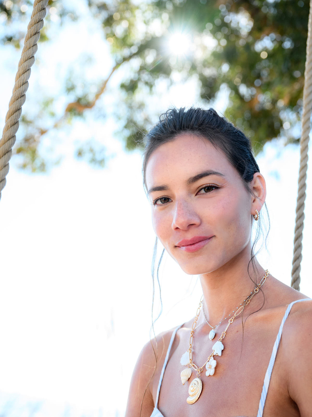 Shell Charm Necklace - ARULA