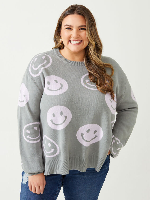 Smiley Sweater Detail 1 - ARULA