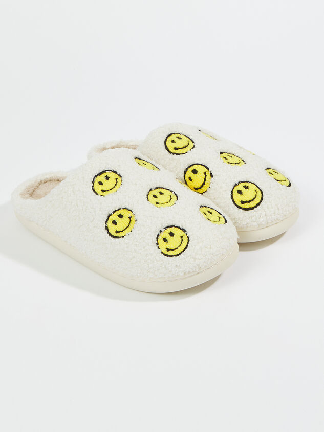 All Smiles Here Slippers Detail 1 - ARULA