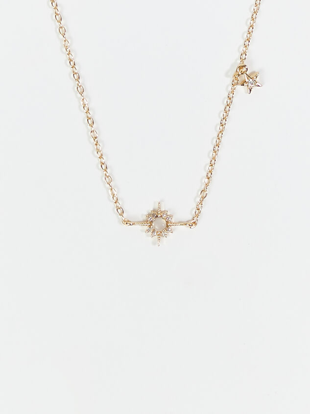 18k Gold Starburst Necklace Detail 1 - ARULA