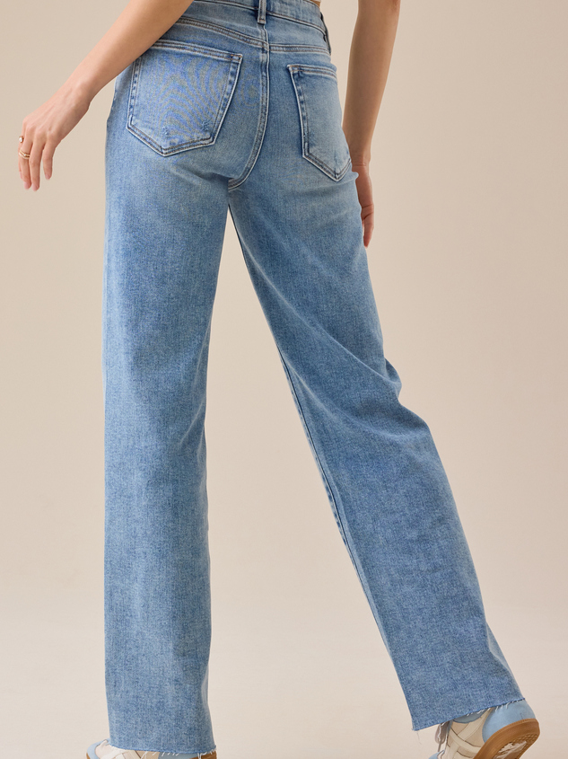 Hadley Straight Leg Jean Detail 5 - ARULA