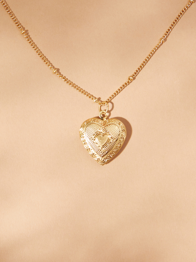 Antique Heart Locket Necklace Detail 2 - ARULA