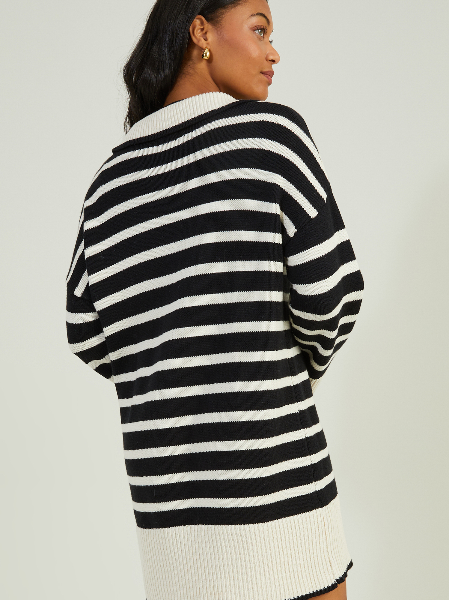 Arden sweater deals