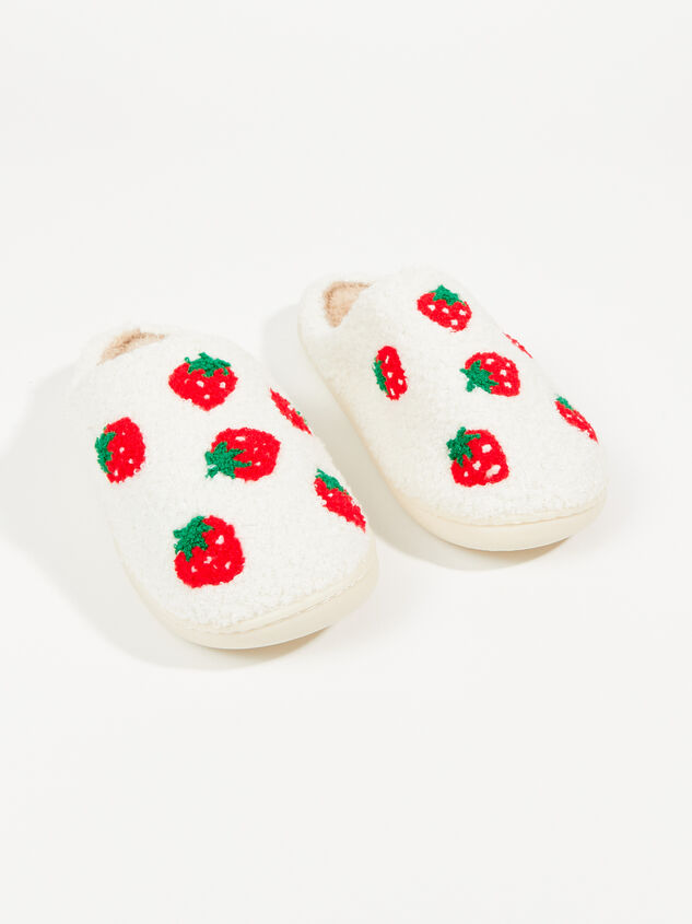 Strawberry Slippers Detail 1 - ARULA