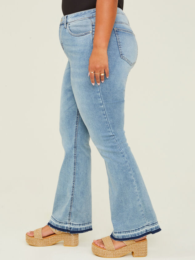 Incrediflex Release Bootcut Jeans Detail 3 - ARULA