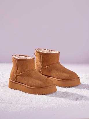Cloud Wide Width Booties - ARULA