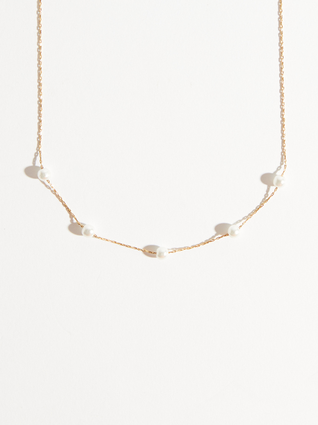 18k Gold Pearl Charm Necklace Detail 4 - ARULA