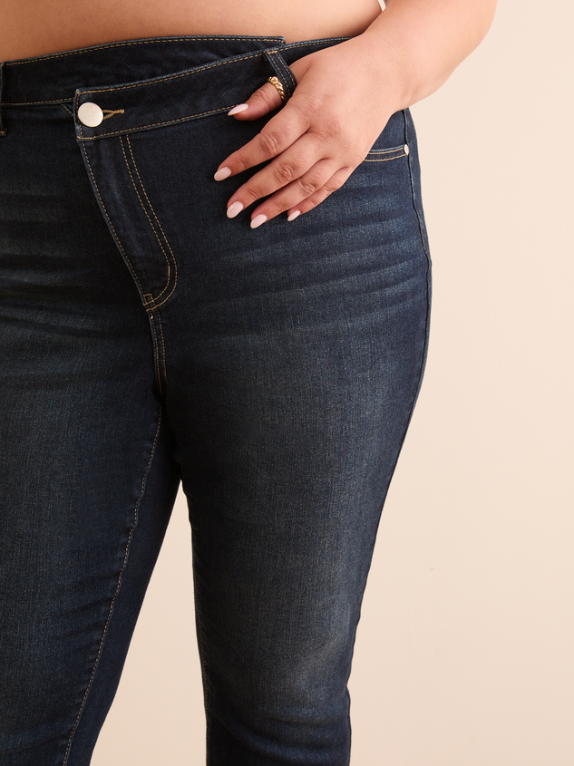 Crossover Straight Jeans Detail 3 - ARULA