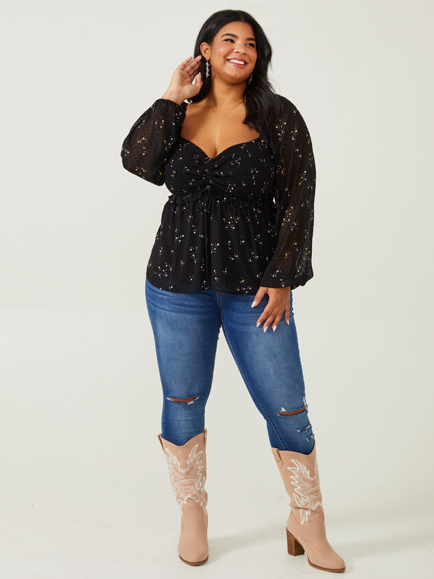 Caroline Top Detail 4 - ARULA