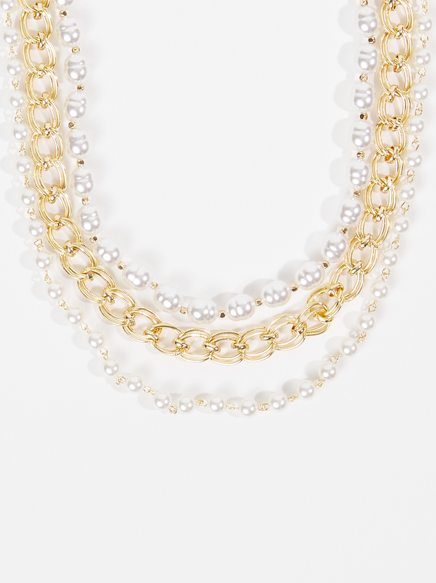 Aria Pearl Necklace Detail 3 - ARULA