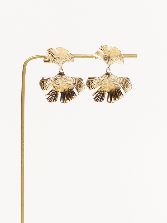 18K Gold Textured Leaf Earrings - ARULA