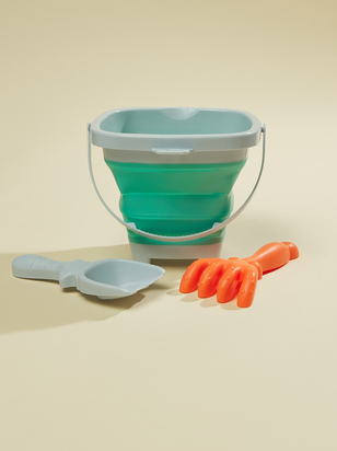 Collapsible Sand Bucket Set by MudPie - ARULA