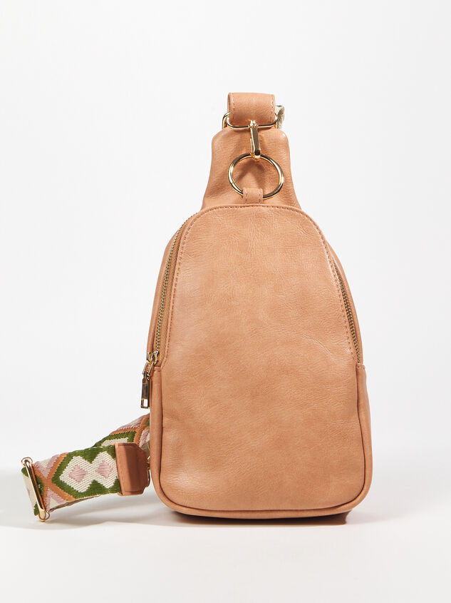 Vana Sling Bag Detail 1 - ARULA