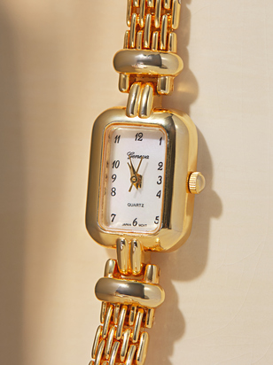 Dainty Rectangle Watch - ARULA