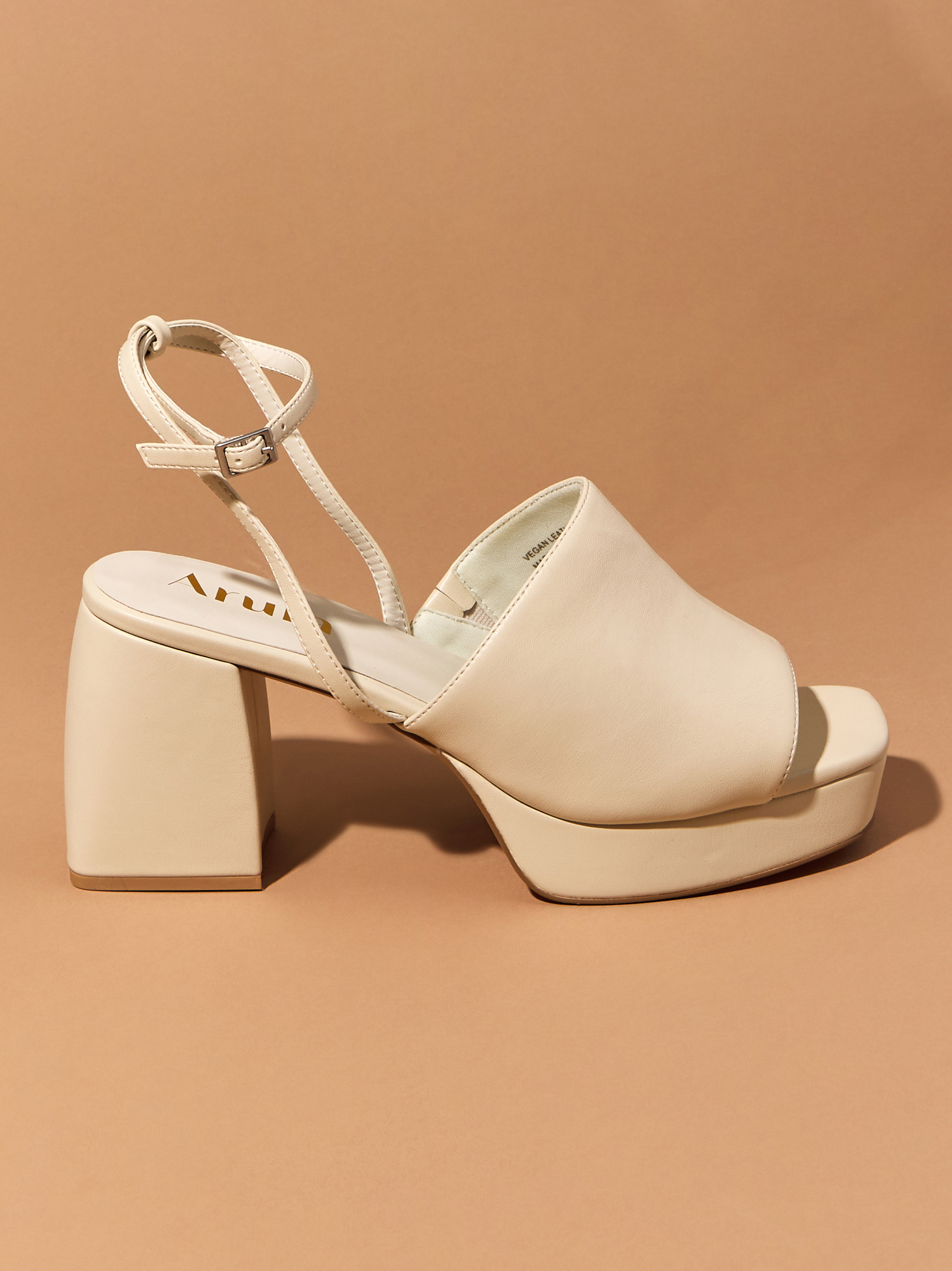 Wide width deals platform heels