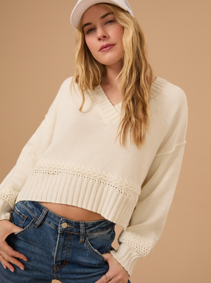 Payton Cable V-Neck Sweater - ARULA