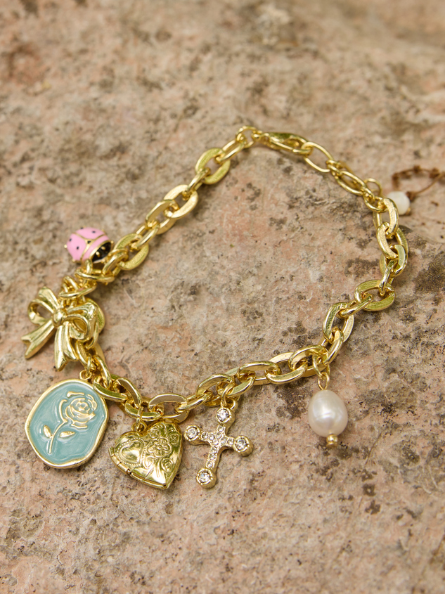 Glimmer & Grace Charm Bracelet Detail 3 - ARULA