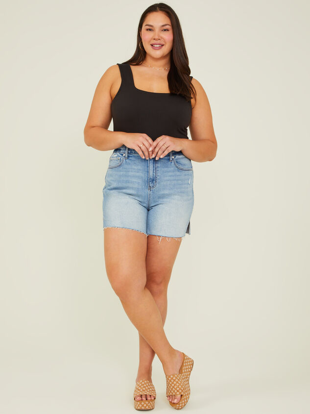 Skyler Denim Shorts Detail 1 - ARULA