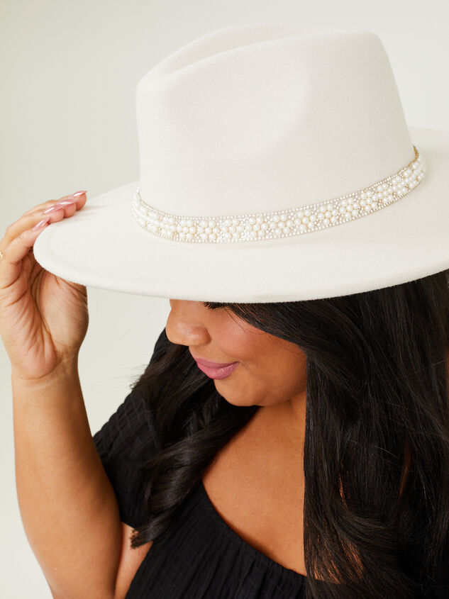 Birdie Pearl Hat Detail 4 - ARULA