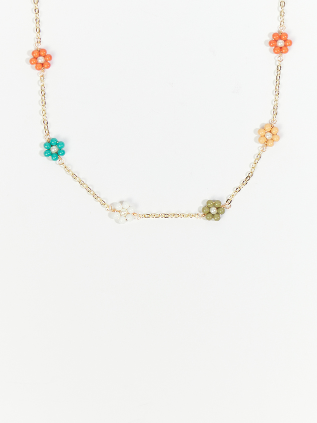 Daisy Necklace Detail 2 - ARULA