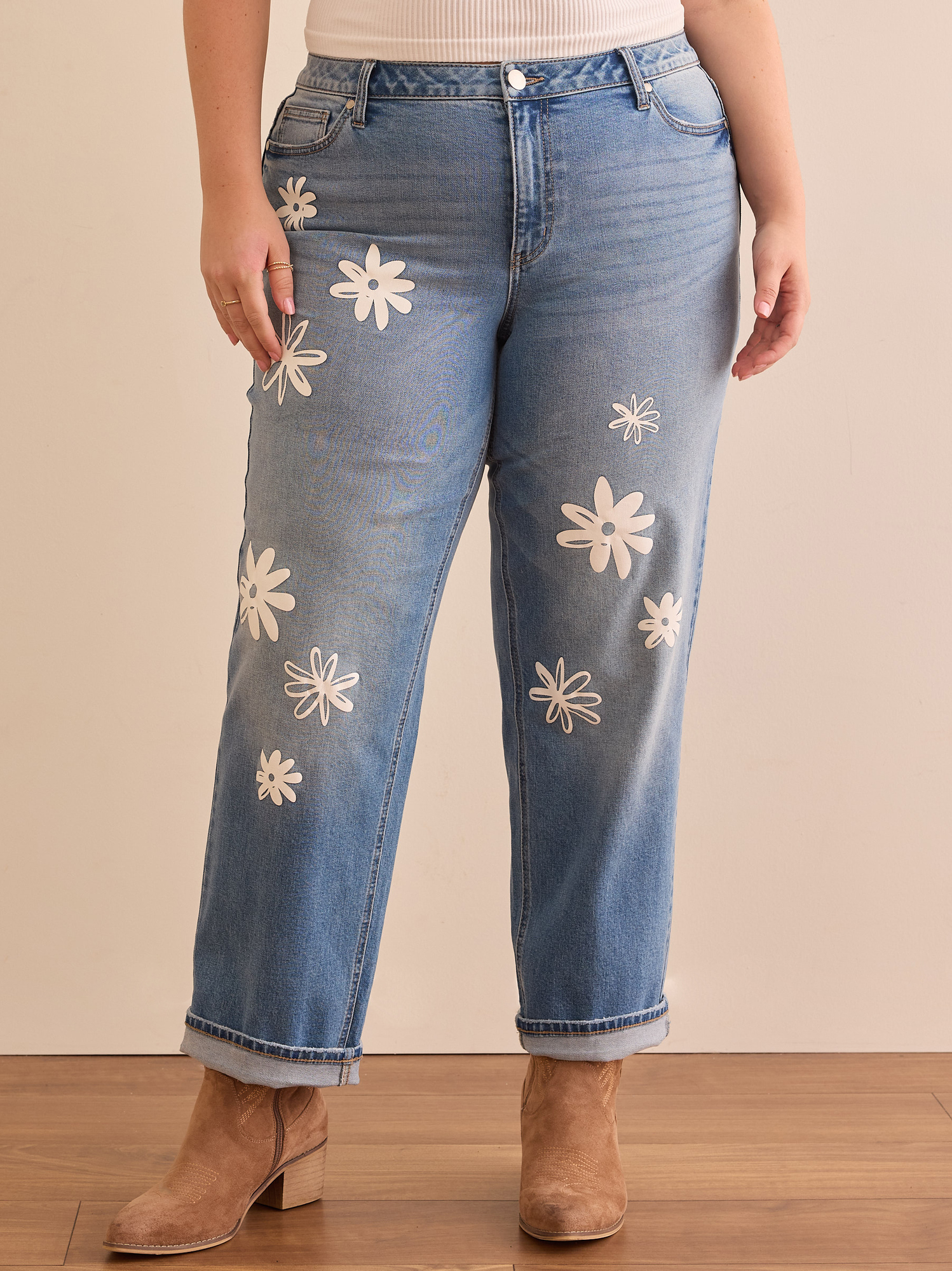 Daisy Cuffed Vintage Straight Jeans Arula