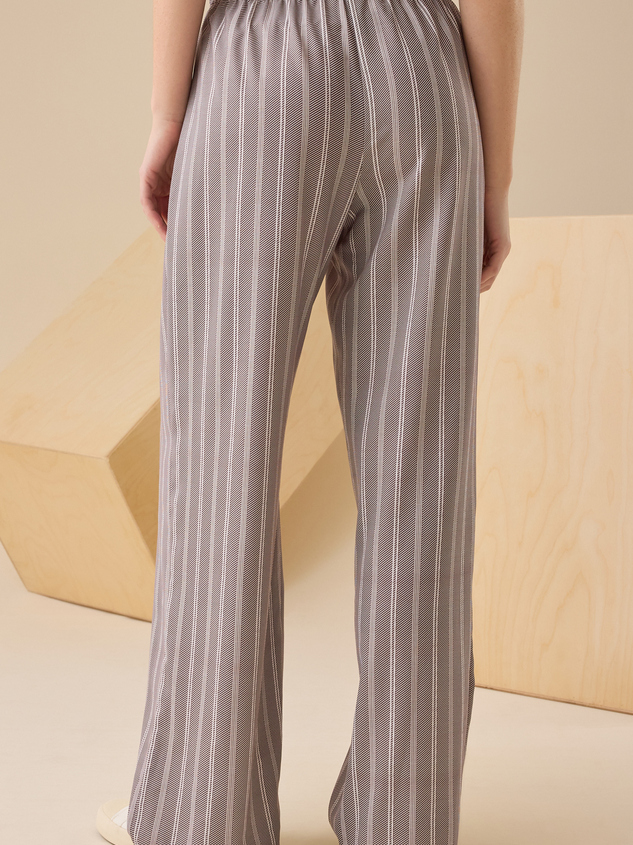 Jaylyn Striped Pants Detail 4 - ARULA