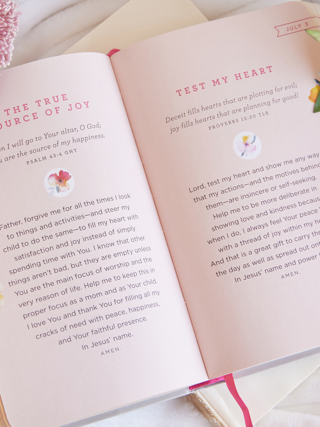 A Prayer a Day for Mothers Devotional Detail 2 - ARULA