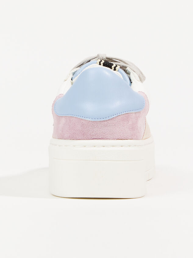 Shirley Platform Sneakers Detail 4 - ARULA