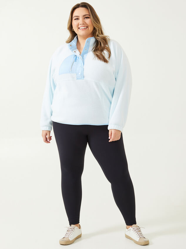 Aurora Fleece Pullover Detail 4 - ARULA