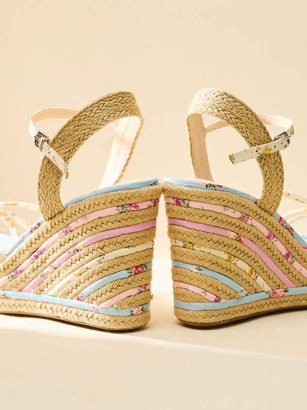 Addeline Wedges Detail 7 - ARULA