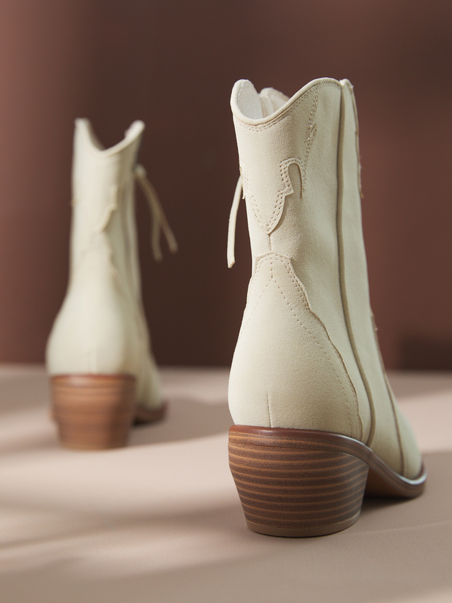 Kiarra Western Bootie Detail 4 - ARULA