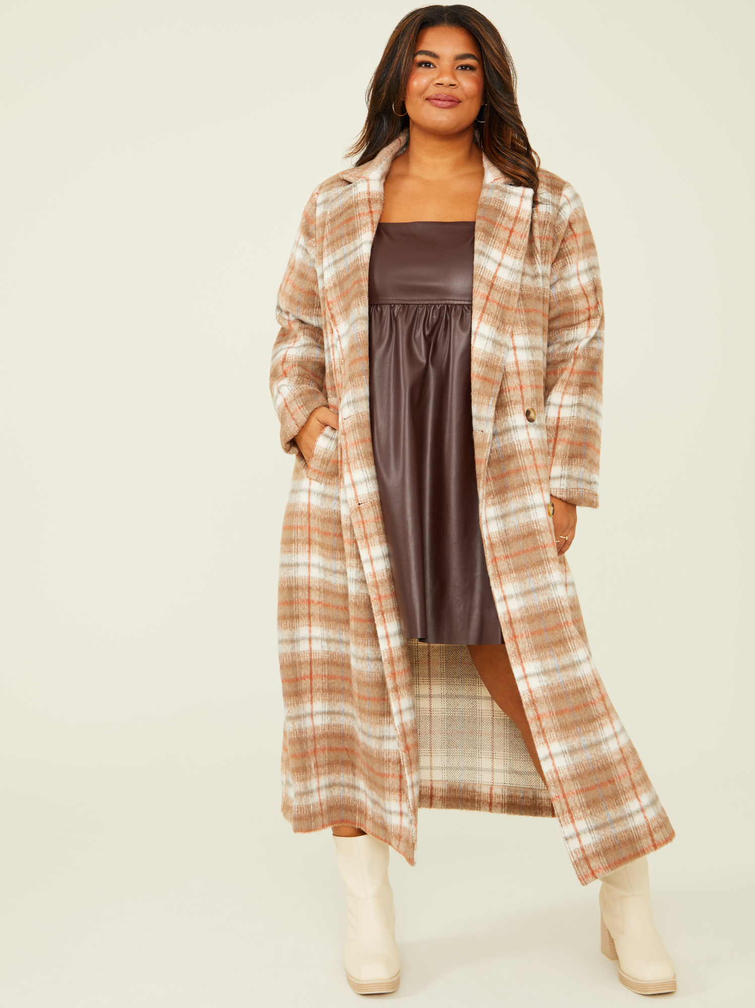 Clover Plaid Fleece Long Jacket in Taupe Multi Arula