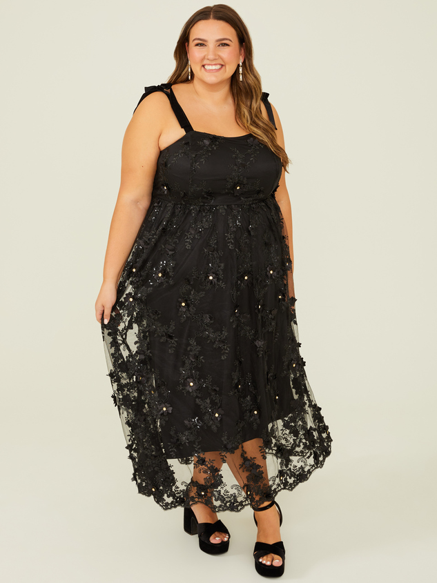 Lexis Floral Maxi Dress Detail 5 - ARULA