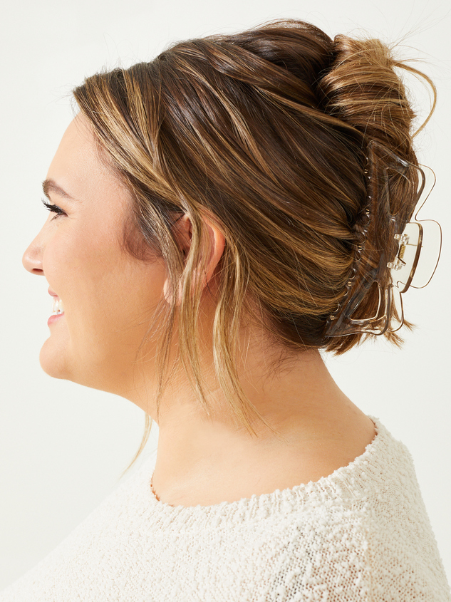 Ella Claw Clip - Beige Detail 3 - ARULA