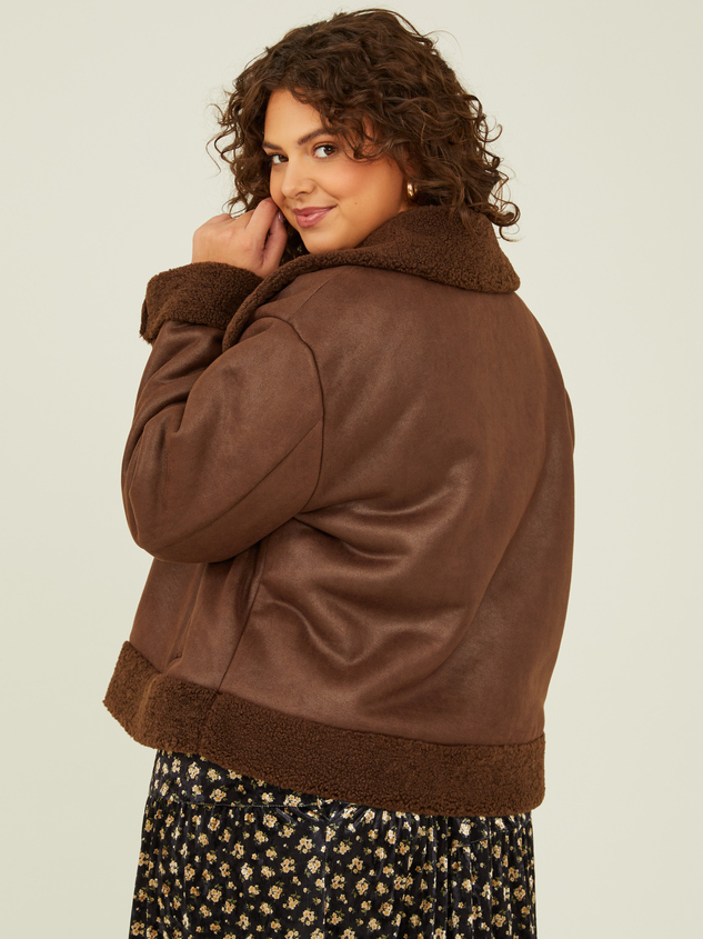 Reed Faux Shearling Jacket Detail 6 - ARULA