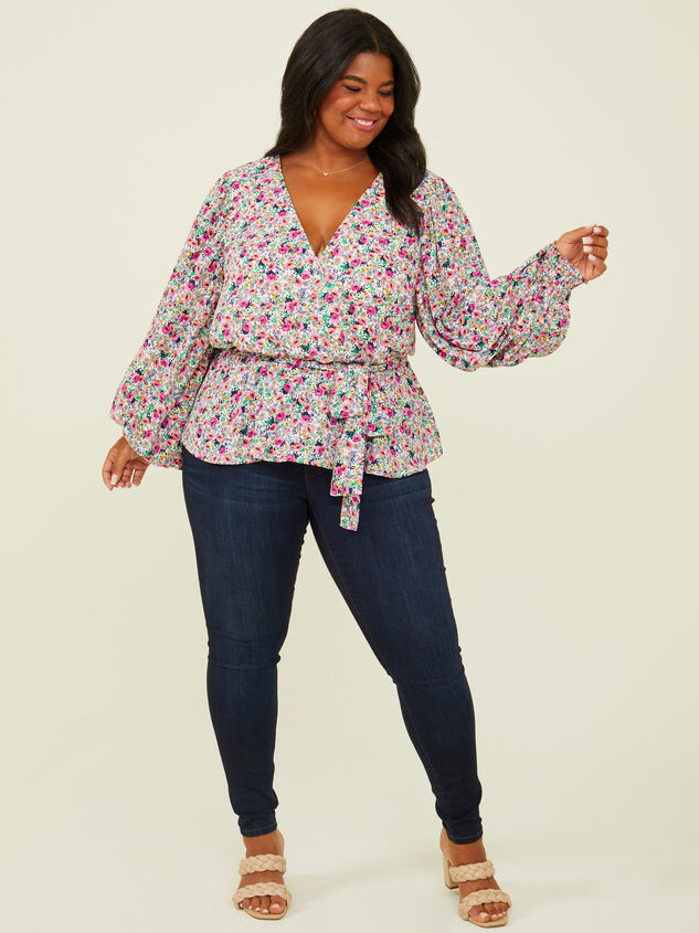 Elizabeth Top Detail 2 - ARULA