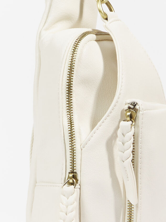 Voyager Sling Bag Detail 4 - ARULA