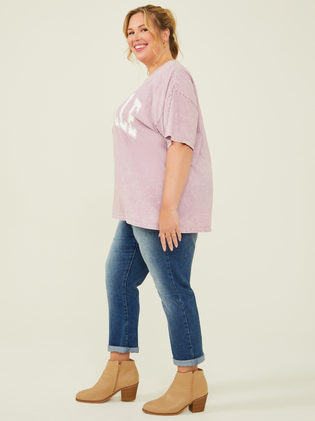 Nashville Oversized Tee Detail 3 - ARULA