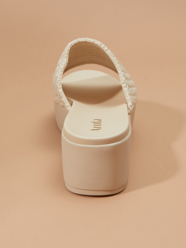 Isla Flatform Wedge Detail 3 - ARULA