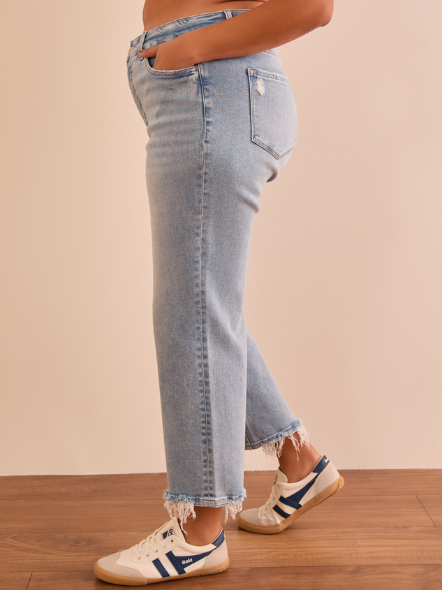 Mickie Straight Leg Jeans Detail 3 - ARULA