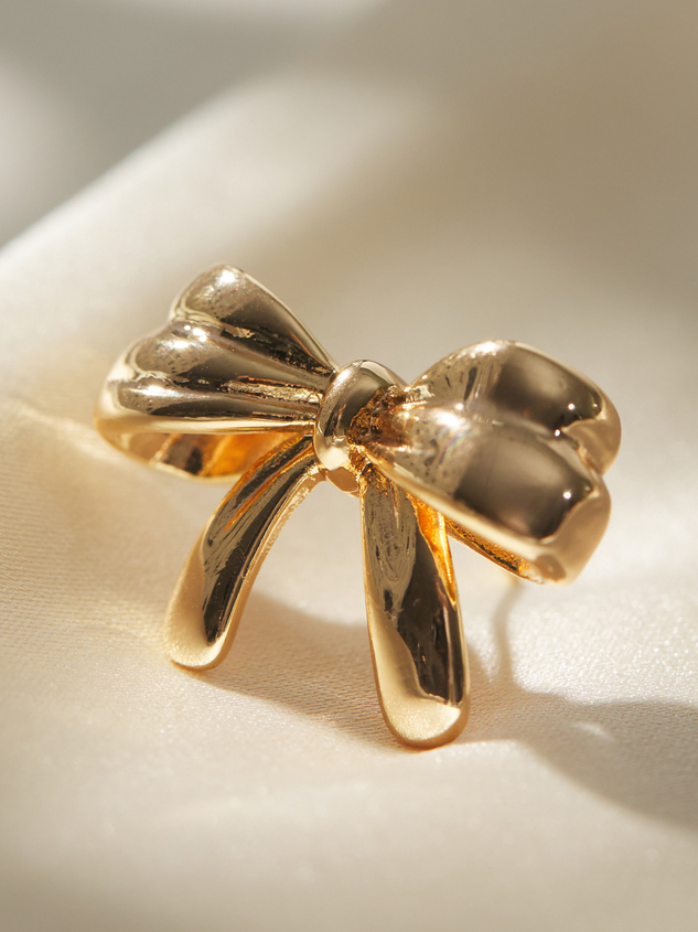 Golden Hour Bow Earring Detail 2 - ARULA
