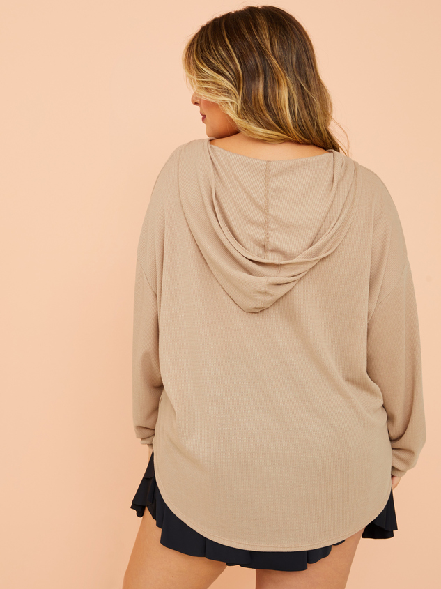 Breeze Hoodie Pullover Detail 4 - ARULA