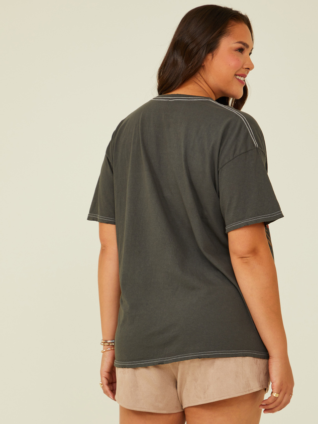 Johnny Cash Oversized Tee Detail 4 - ARULA