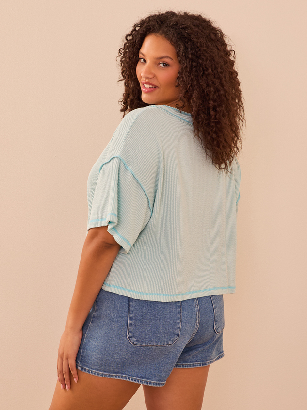 Cropped Urban Ribbed Tee Detail 5 - ARULA