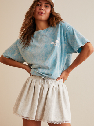 Kick Back Lace Skort - ARULA