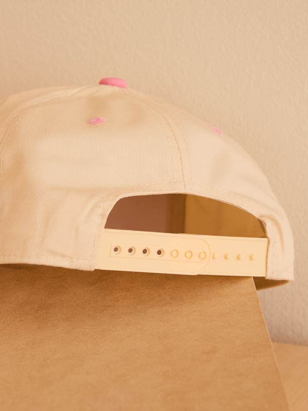You Look Like You Love Me Trucker Hat Detail 3 - ARULA