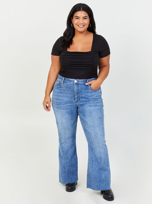 Suzie Incrediflex Flare Jeans - ARULA