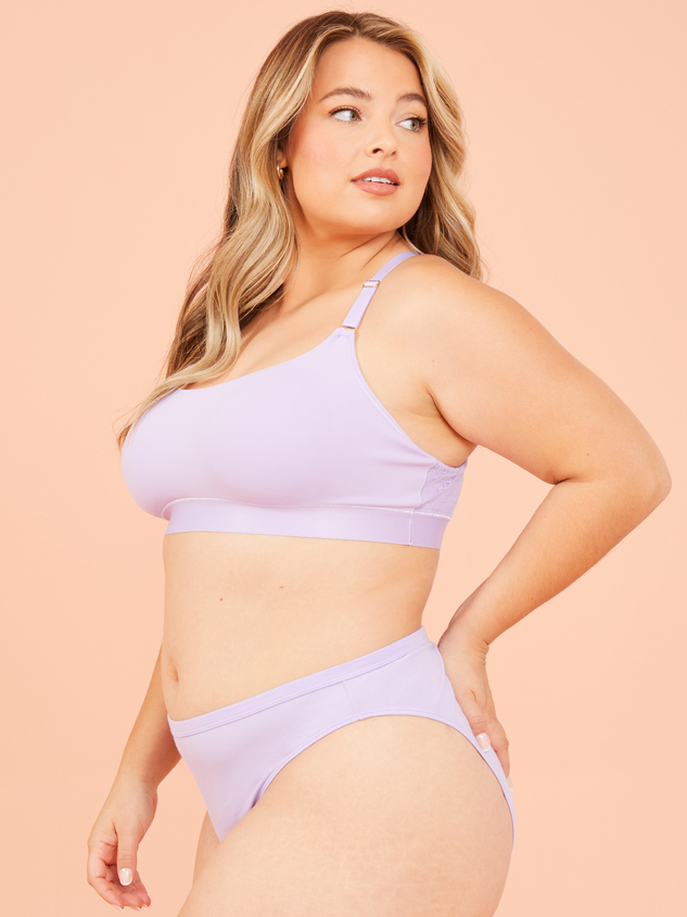 Lace Back Scoop Bralette Detail 3 - ARULA