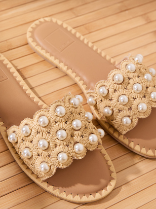 Harlyn Pearl Sandals By Dolce Vita - ARULA